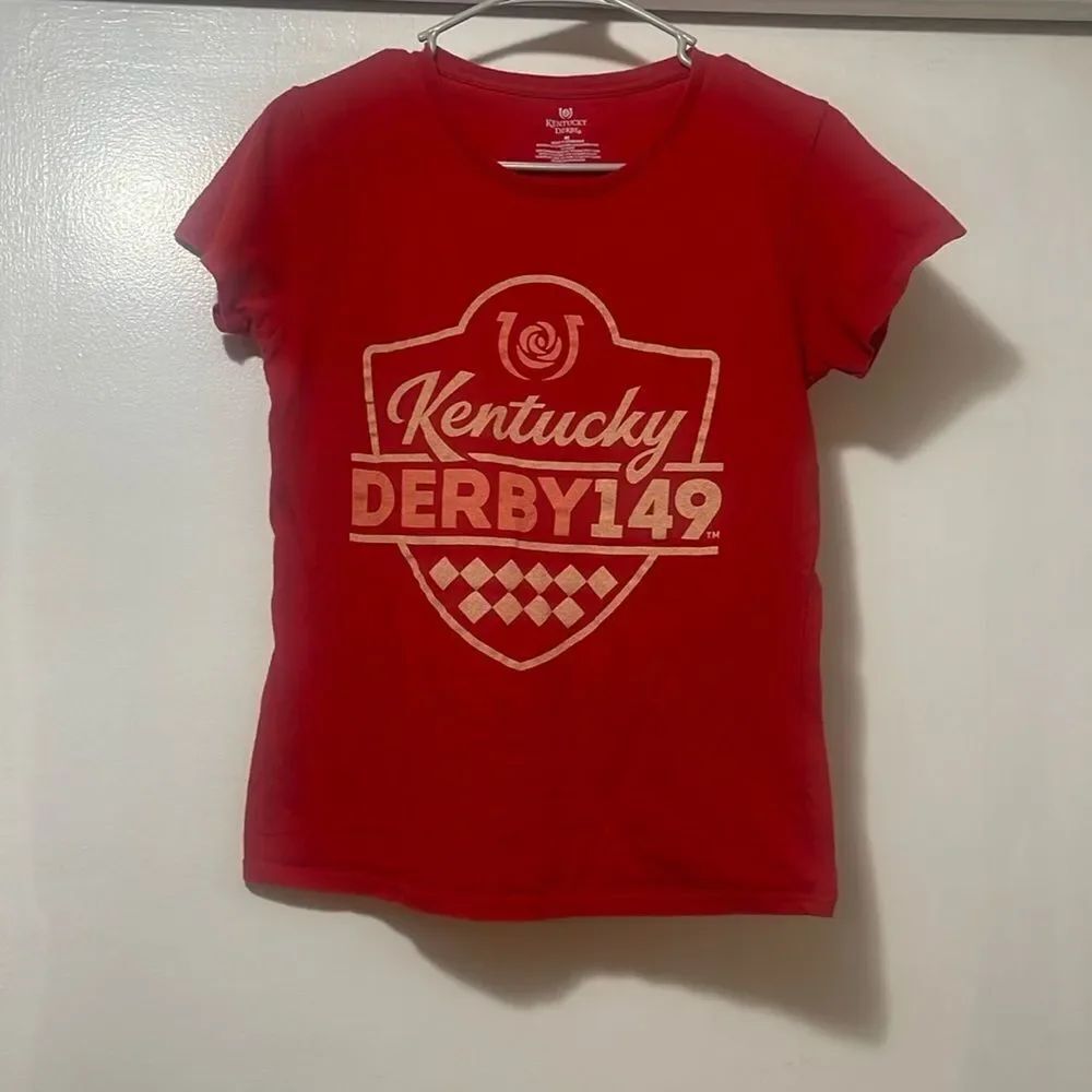 Kentucky Derby womens Red T-Shirt medium
